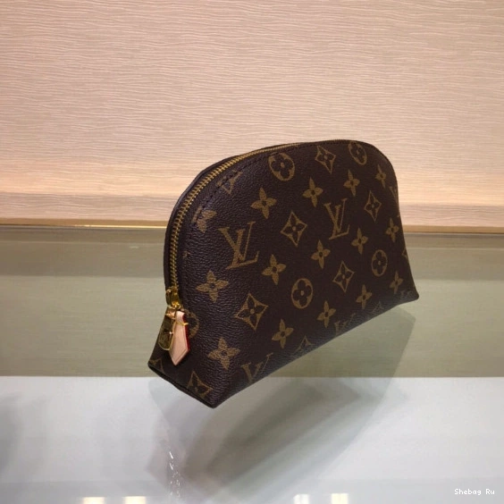 COSMETIC POUCH VUITTON GM LOUIS 0723